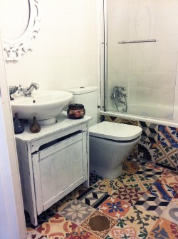 bathroom tiles victorian